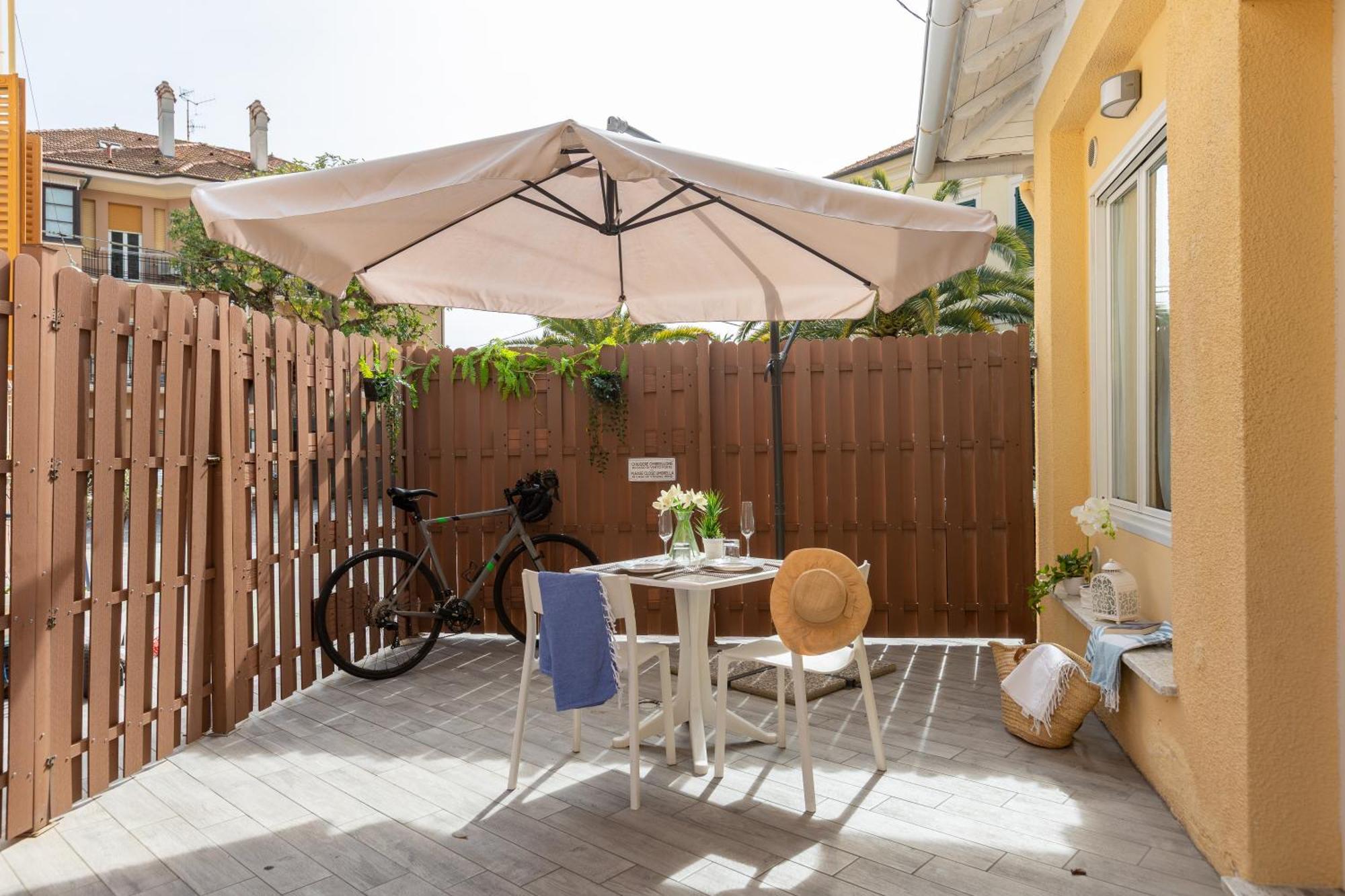 Residence Finale Bike And Beach Finale Ligure Buitenkant foto