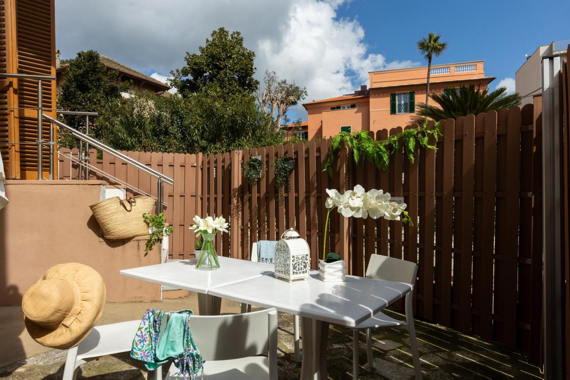 Residence Finale Bike And Beach Finale Ligure Buitenkant foto